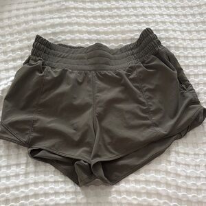 lululemon athletica Olive Green high rise Hotty Hot Shorts